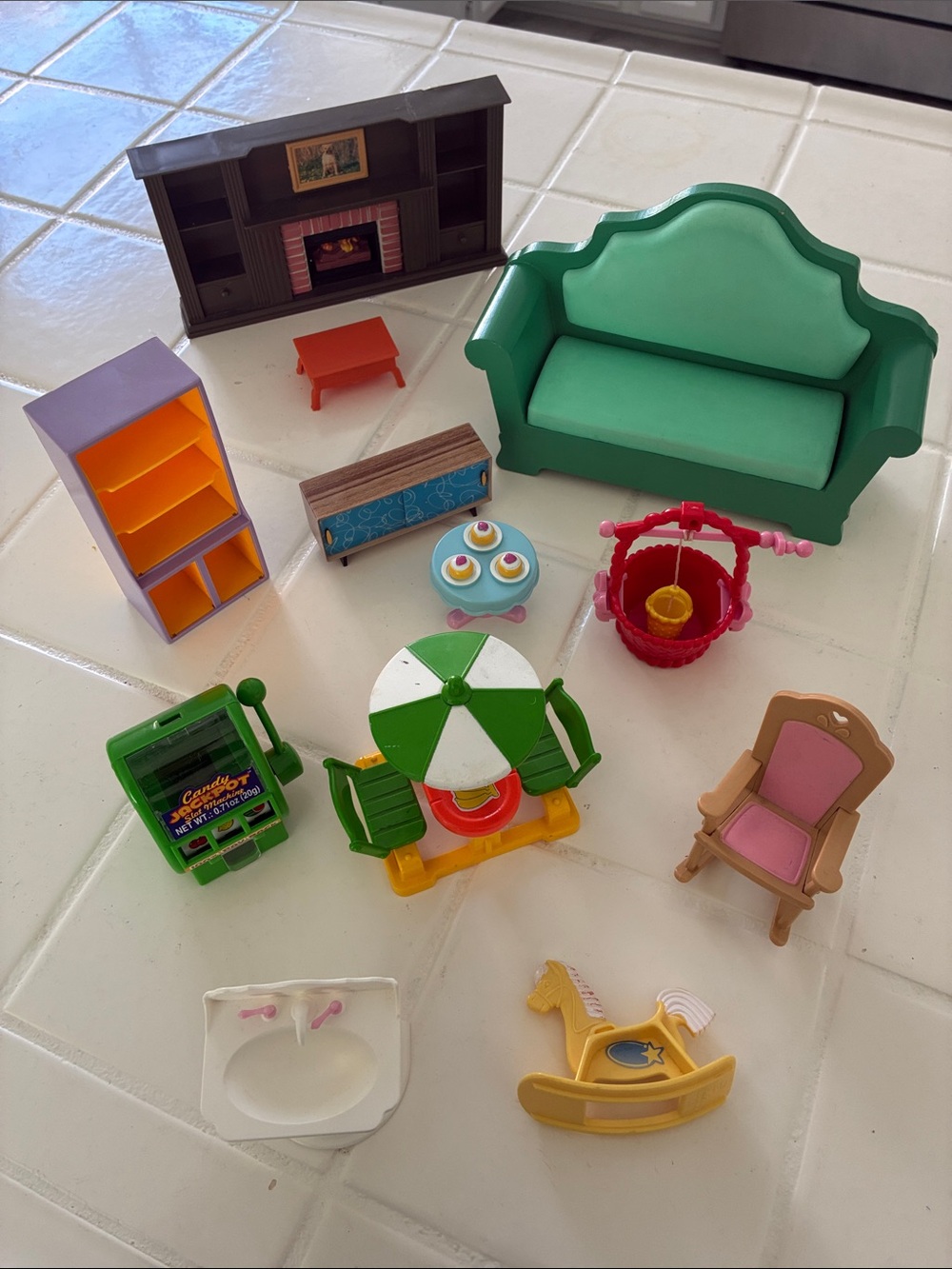 Doll House Toy Furniture miniature toys and accessories